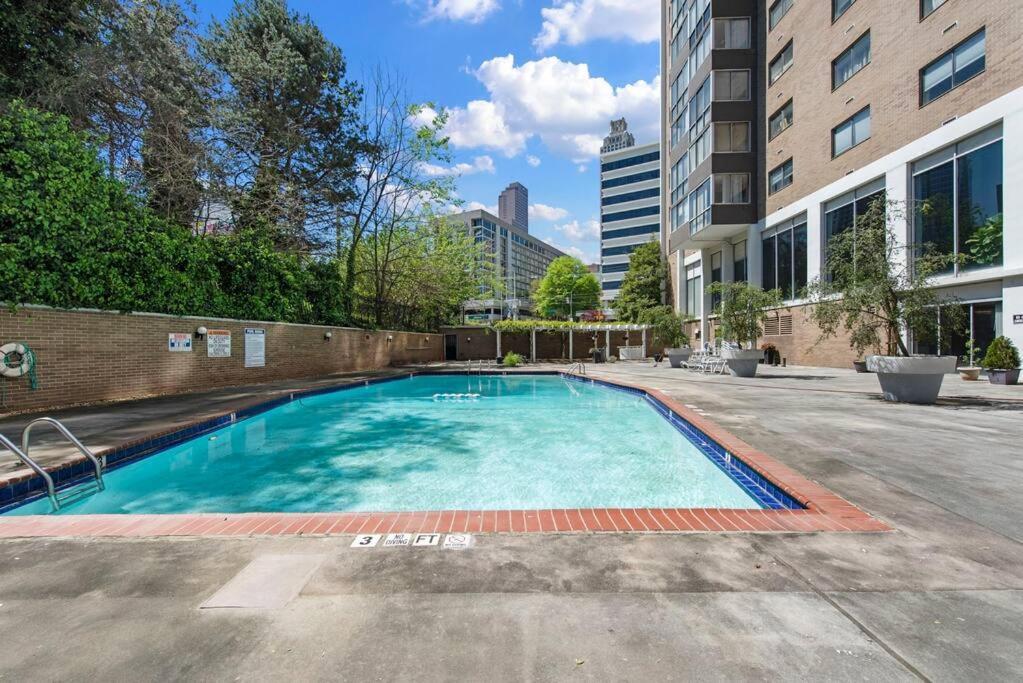 2208-Top Flr-Work/Game Sta-600 Mb-1 Free Park-King Atlanta Exterior photo